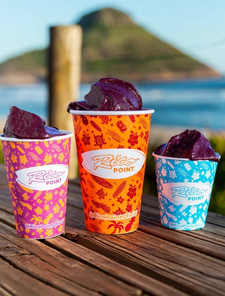 Acai Rico Point servido no copo